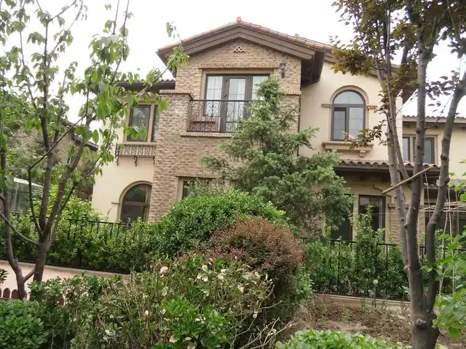 后沙峪联排别墅 南北采光 二次装修 业主诚意出售,龙湖滟澜山二手房