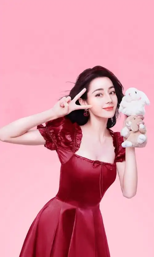 高冷小巴巴  你pink哪一个9393    #迪丽热巴聂九罗#dlrb