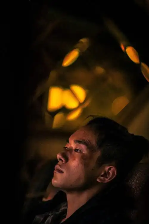 易烊千玺 少年的你7815