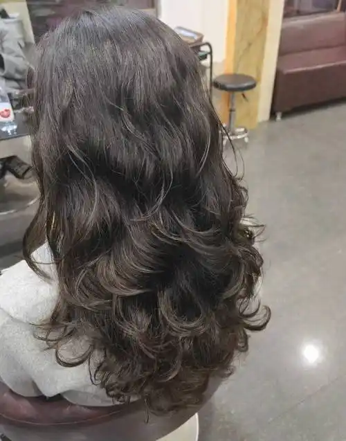 60岁女人烫什么发型好看这9款时髦洋气卷发端庄大气又减龄