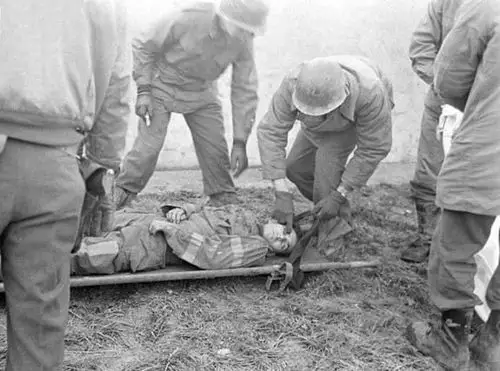 美军枪毙德国"间谍"