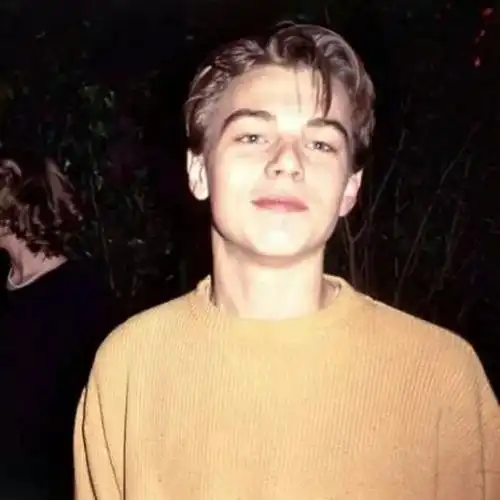 头像| 渣男必备痞帅ins欧美风男生头像 - 知乎