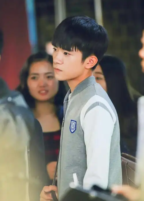 tfboys《我们的少年时代》:原生家庭对孩子影响有多大?