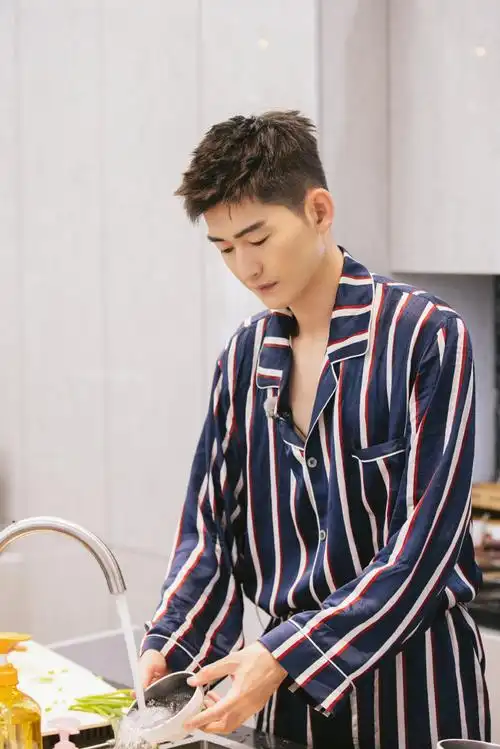 #张翰五十公里桃花坞#