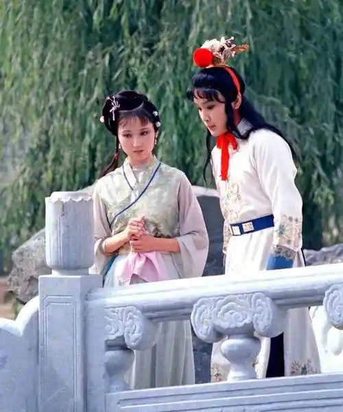 87版《红楼梦》罕见封存的珍贵照片曝光!35周年物是人非