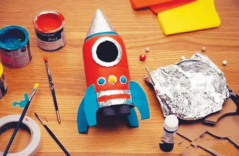 饮料瓶diy航天火箭模型