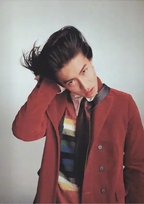 木村拓哉长发到卷发,曾引领日本发型潮流,被上帝抚摸过面孔男人_网易