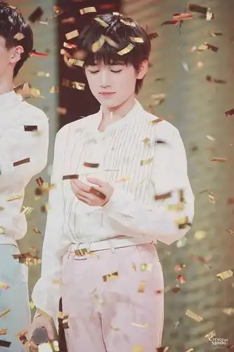 「宋亚轩」10.07//台风少年团出道见面会