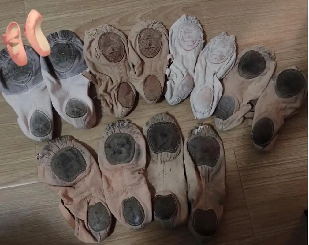 舞蹈生的鞋子真的很臭,没开玩笑