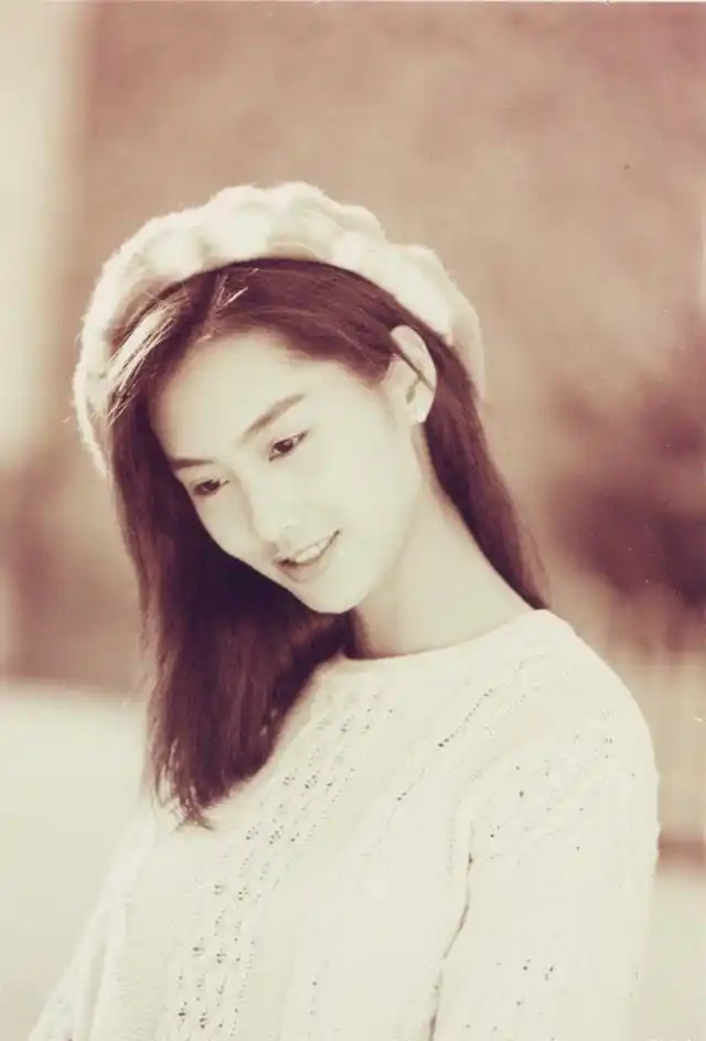 朱茵:这是我的17岁,赵雅芝:这是我17岁,蔡少芬:麻烦让让!