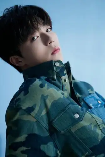 陈立农蓝色调帅气写真,图片大全,高清,图库-回车桌面