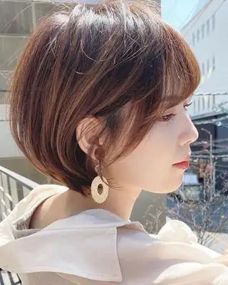 女生短发潮流发型