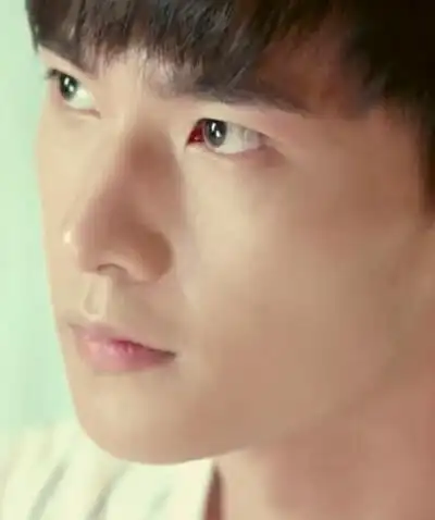 杨洋旋风少女 若白 眼神大特写