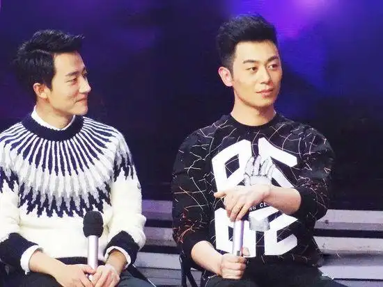 《快本》朱亚文黄轩为谢娜"反目 意外成cp