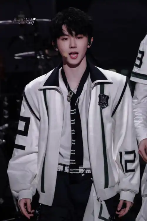 时代少年团队长-马嘉祺#马嘉祺湖南卫视跨年晚会##湖南卫视跨年晚会