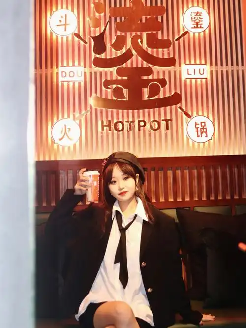 成都探店angelababy火锅店都开到南门来啦