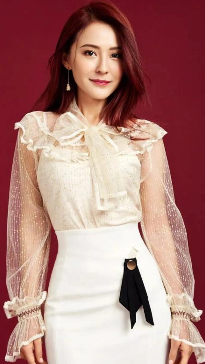 热依扎唯美迷人写真,这颜值气质太好了,春风十里不及你的美色