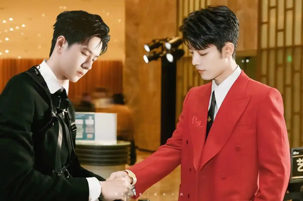 博君一肖 #双向奔赴的心动瞬间 #神仙cp #热爱可抵岁月 - 抖音