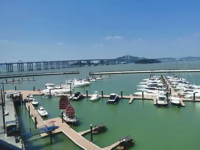 7715目的地:南沙游艇会78,凫洲大桥底[拔草r]入住石奥客栈,拿