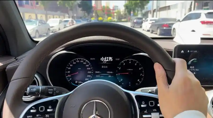 多少w的车才有方向盘加热