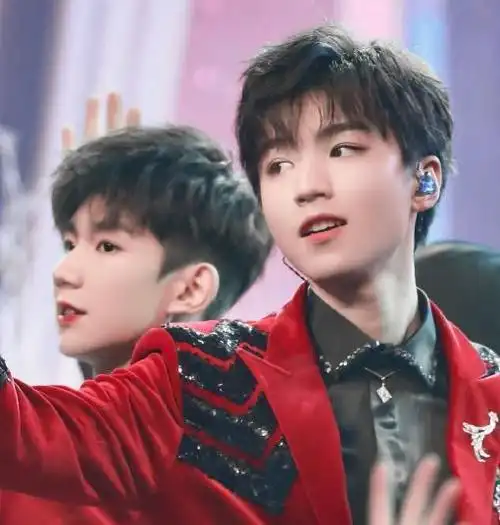 王俊凯的特别关注是王源,手机显示界面证明一切,凯源cp高调撒糖