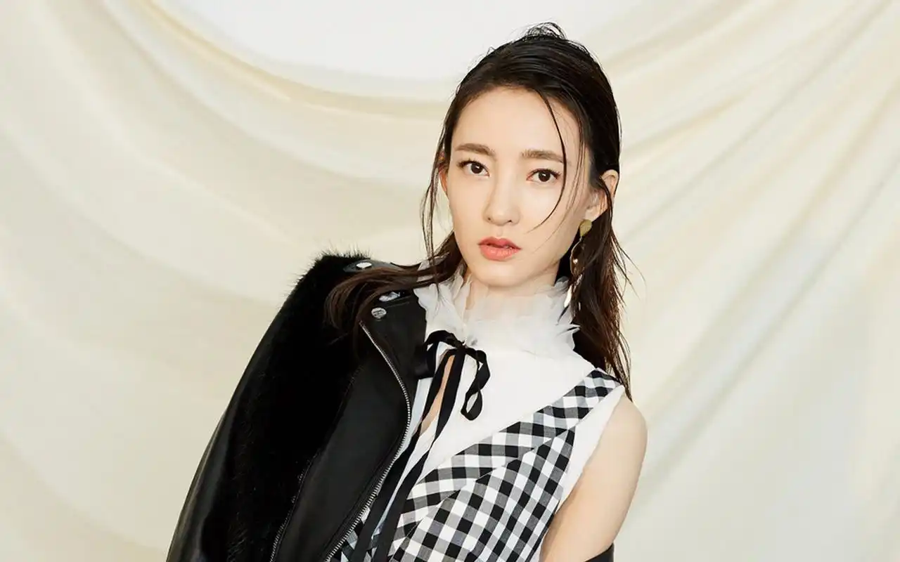 王丽坤混搭风个性时髦写真图片桌面壁纸