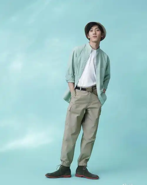 百元优衣库如何穿出千元大牌范儿井柏然的换季穿搭秘籍给你答案