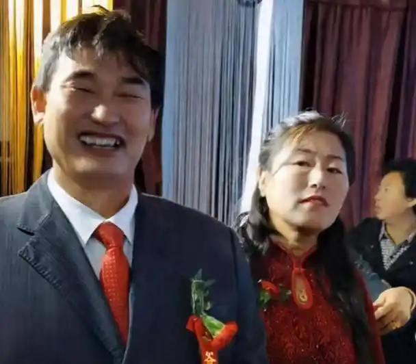 于文华承认和朱之文"有感情",原来我们一直被蒙在鼓里