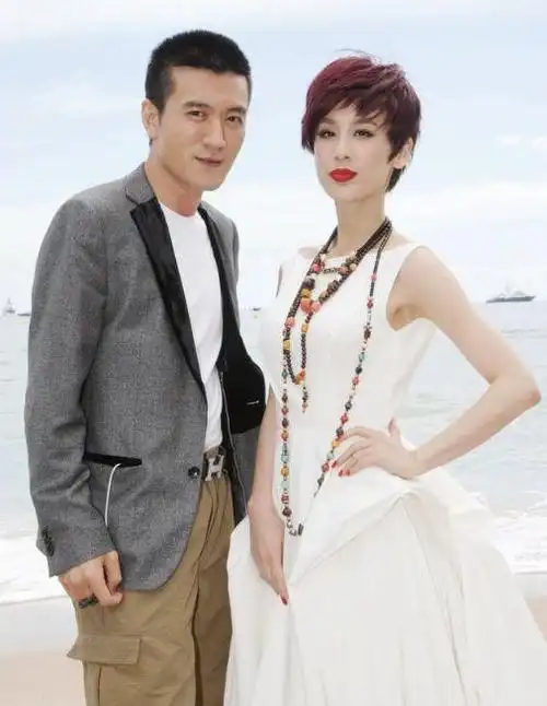 五个娶了"败家媳妇"的男星, 图4每年给老婆两亿, 图5被败光家产|杨子