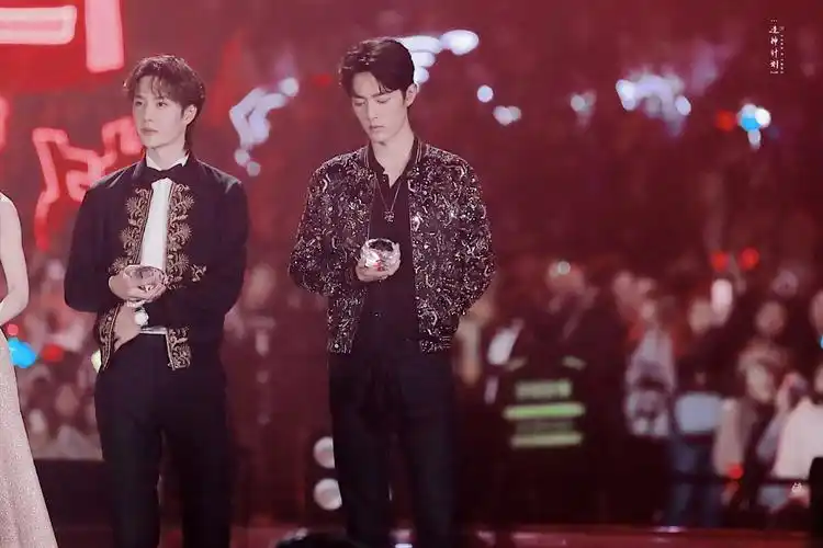 20191228星光大赏博君一肖│肖战│王一博 - 堆糖,美图壁纸兴趣社区