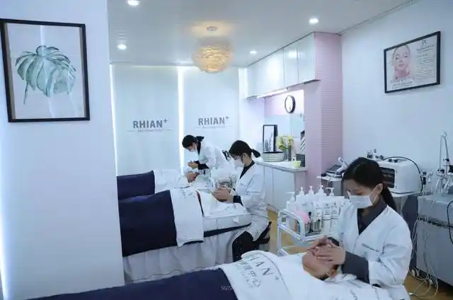 没有仪器,我们躺在皮肤管理中心能做什么护理?