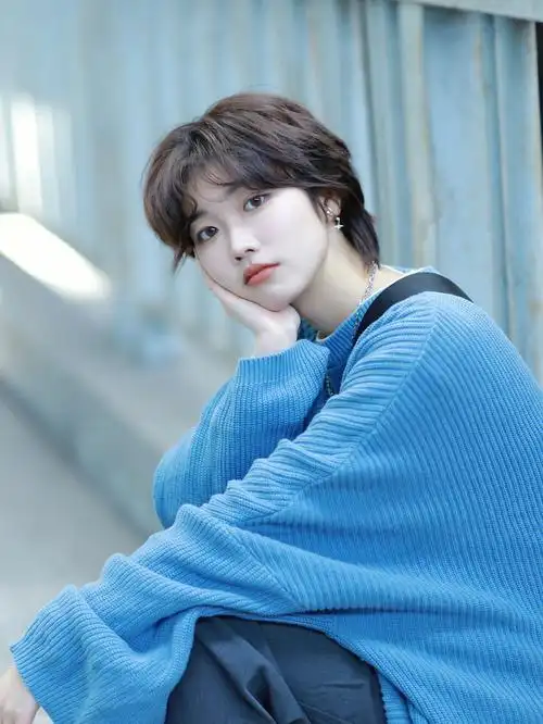 日系鲻鱼头短发