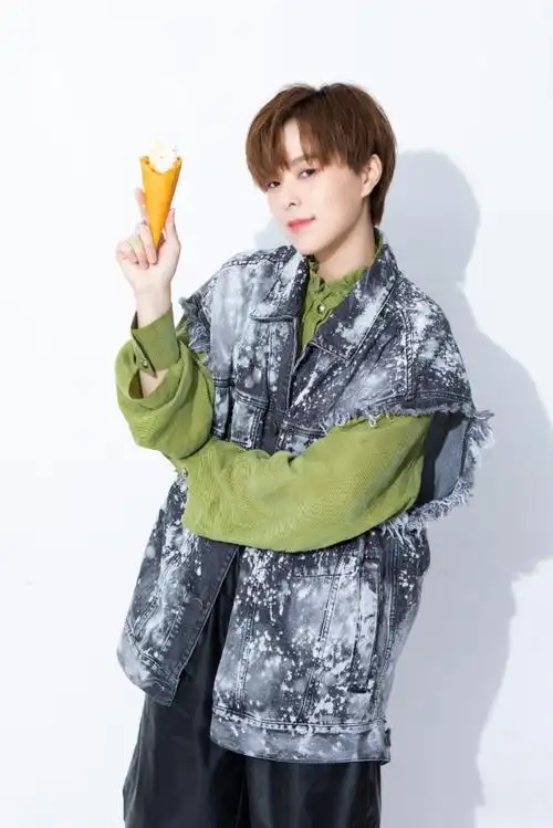 杨芸晴形象大变,红发造型酷帅吸睛|杨芸晴|火箭少女101|创造101|红发