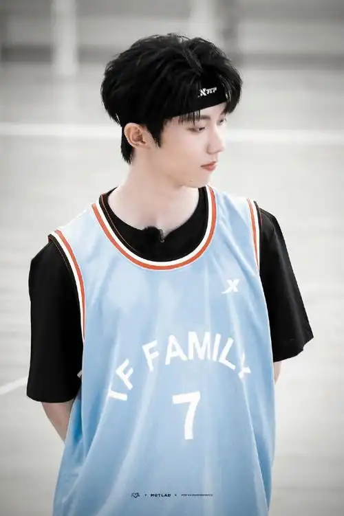 马嘉祺 2022tf家族运动会