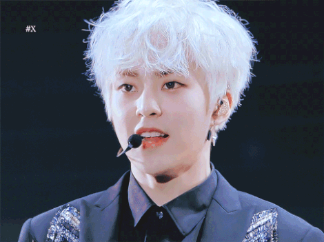 闪耀的银发小精灵,童颜妖精的颜值实力