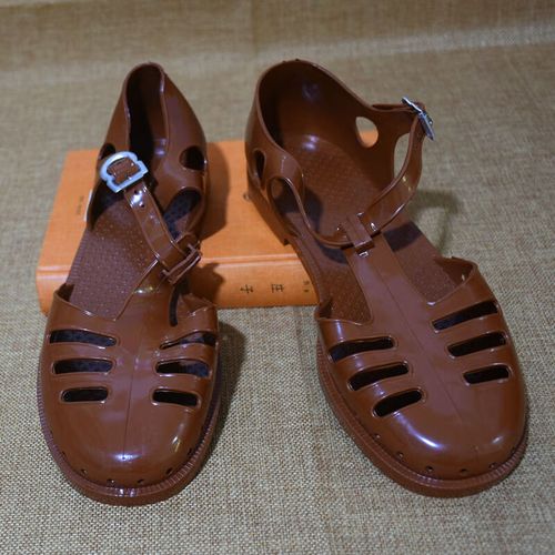 齐克(qeerckel)老式凉鞋老兵军男复古影视表演包头塑料猪笼凉鞋洞洞