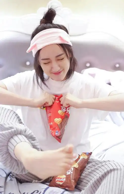 袁冰妍素颜照第1页