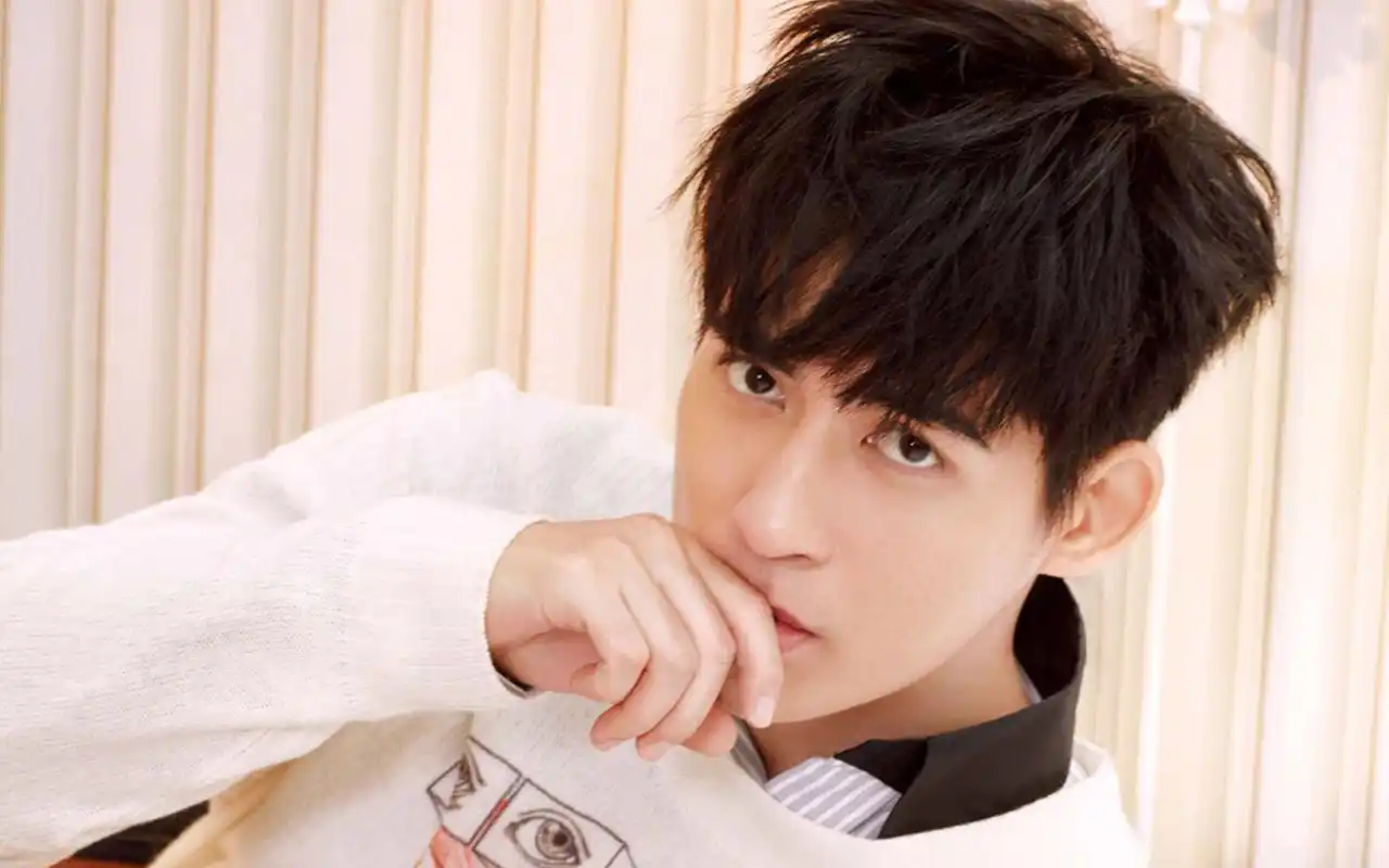 周渝民帅气文艺范写真图片桌面壁纸