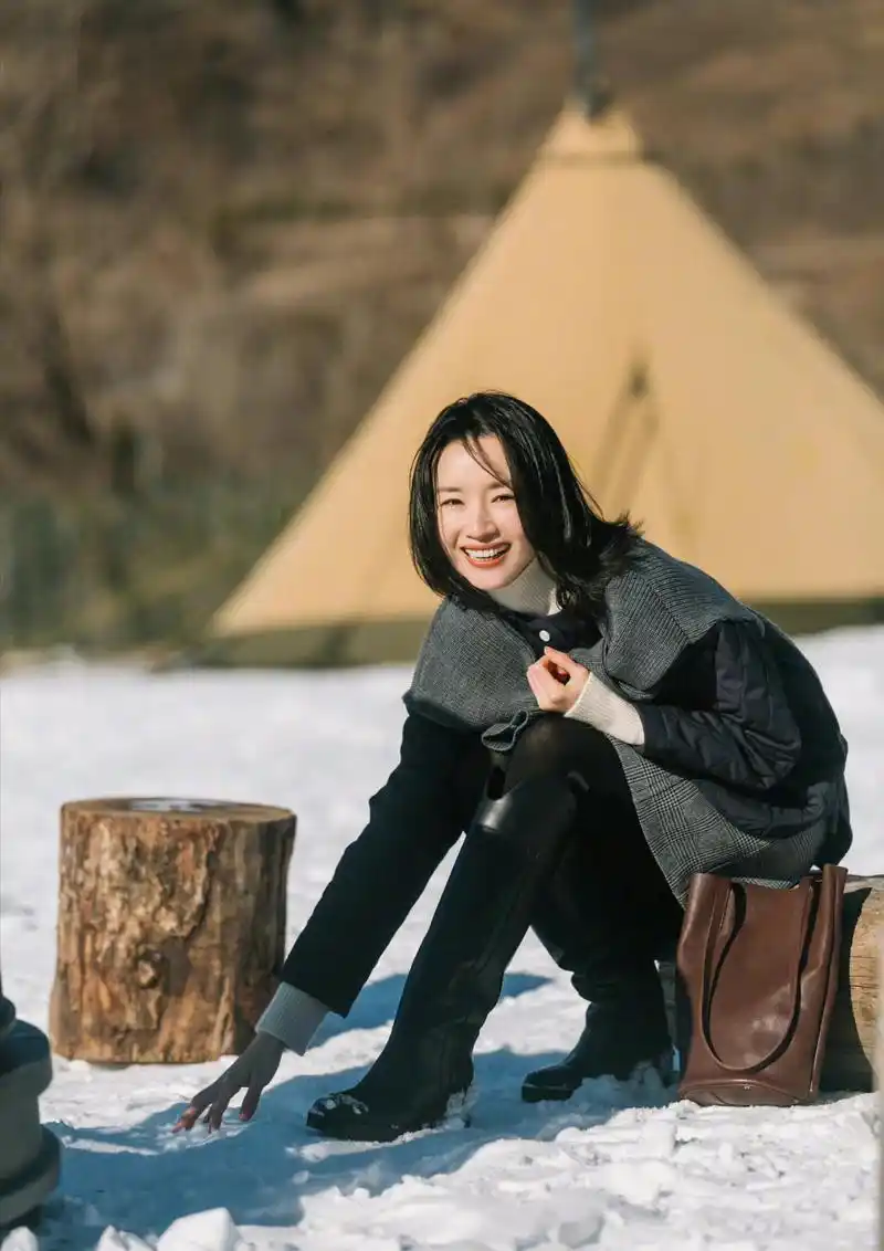 董洁回关潘粤明