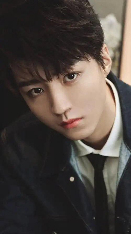 这3位男明星演的少年皇帝把帅气和气质拿捏得死死的