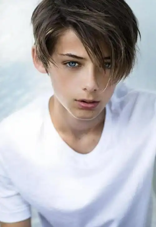 世界上最帅的男孩(被封为世界最帅的小男孩)_可可情感网