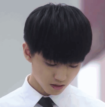 懵gif王俊凯gif萌萌哒gif抬头gif