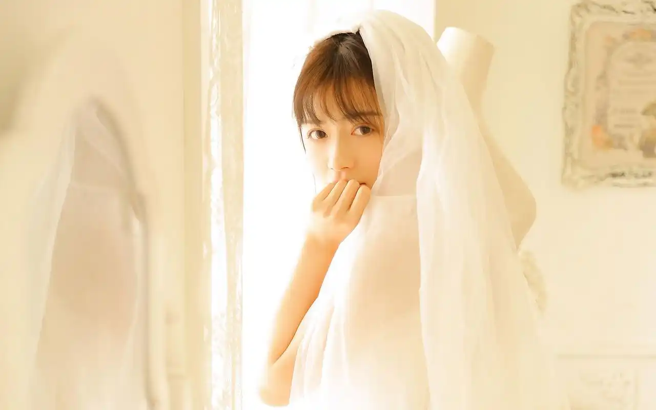 甜美少女可爱清纯高清桌面壁纸