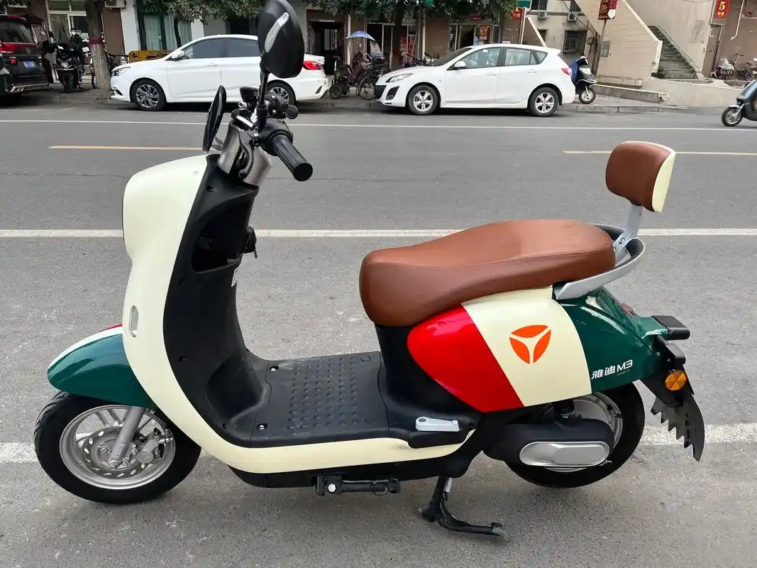 全新雅迪冠能2599米出.#同城精选 雅迪冠能电动车,新车二 - 抖音