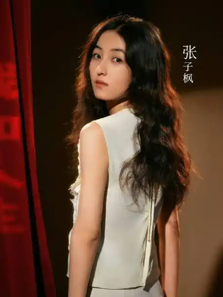 向往的生活8:张子枫彭昱畅问答大考验