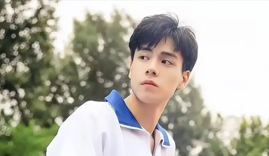 成功瘦身的7位男明星,胖子果然都是潜力股,我们也要