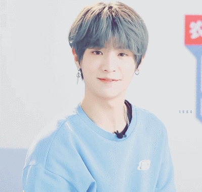 justin 黄明昊小男孩