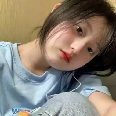 高清好看的女生头像真人版悲伤图片