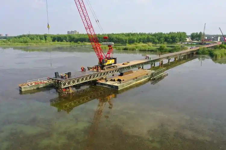 合新高铁五河段沱湖栈桥施工钢栈桥搭建如火如荼