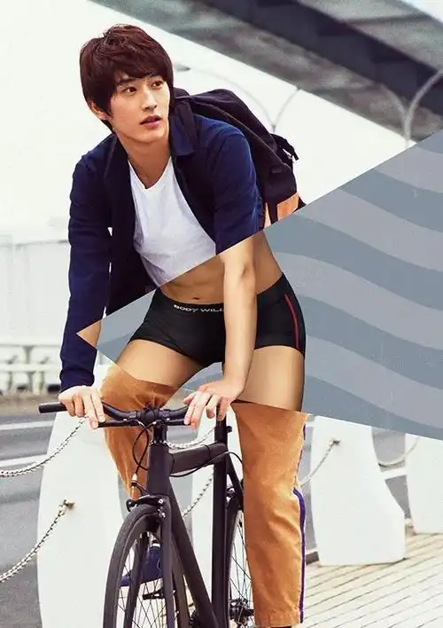 这些男明星丢掉了偶像包袱开始放飞自我